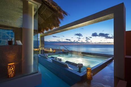 Hard Rock Hotel Cancun - Spa Pool